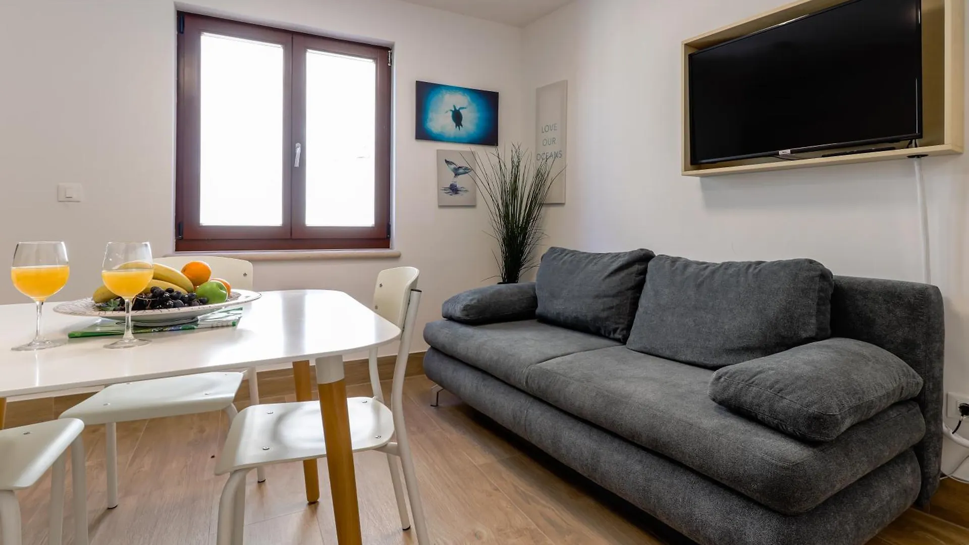 Casanova Apartments - Viewpoint Vrsar