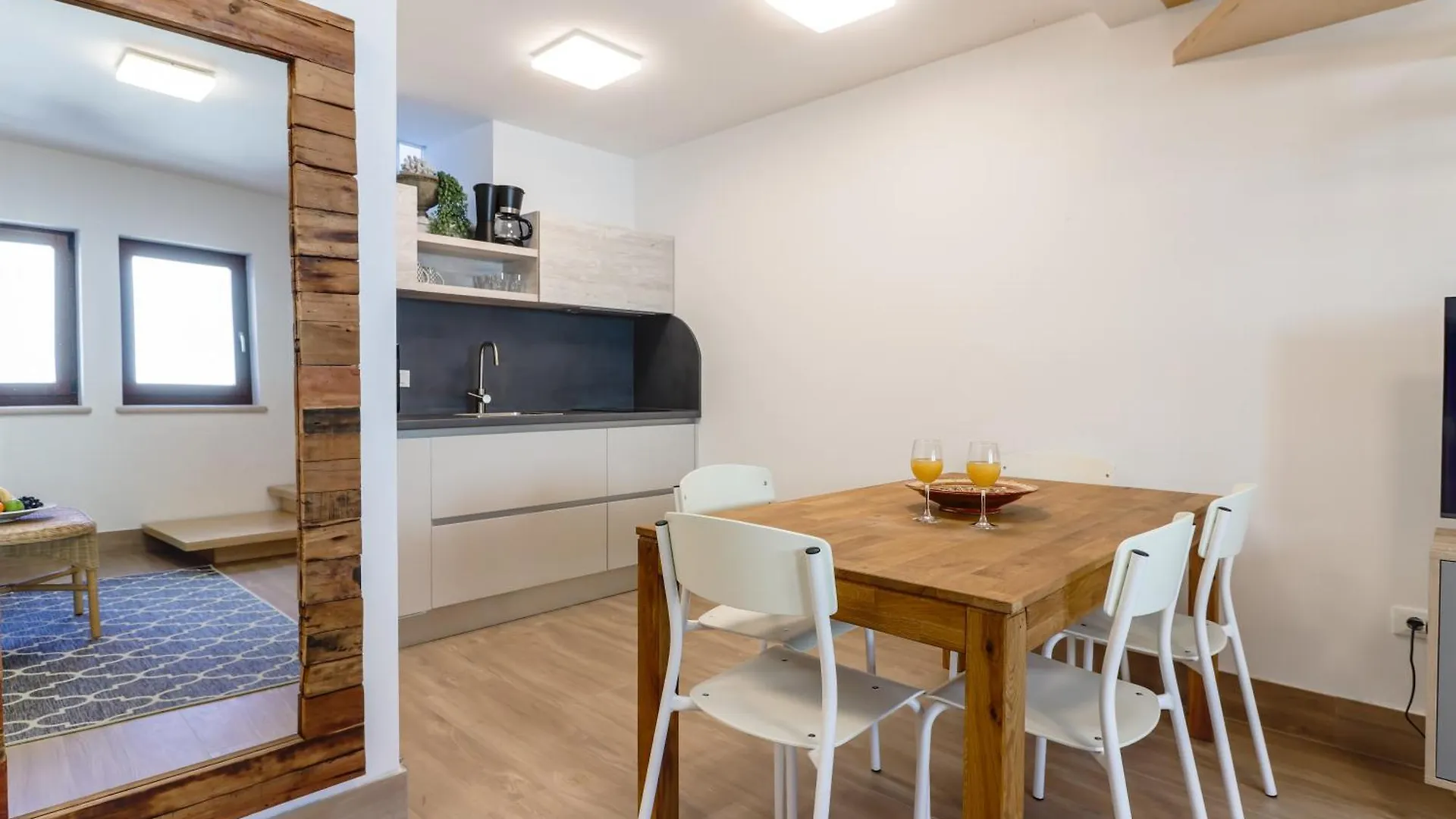 Casanova Apartments - Viewpoint Vrsar