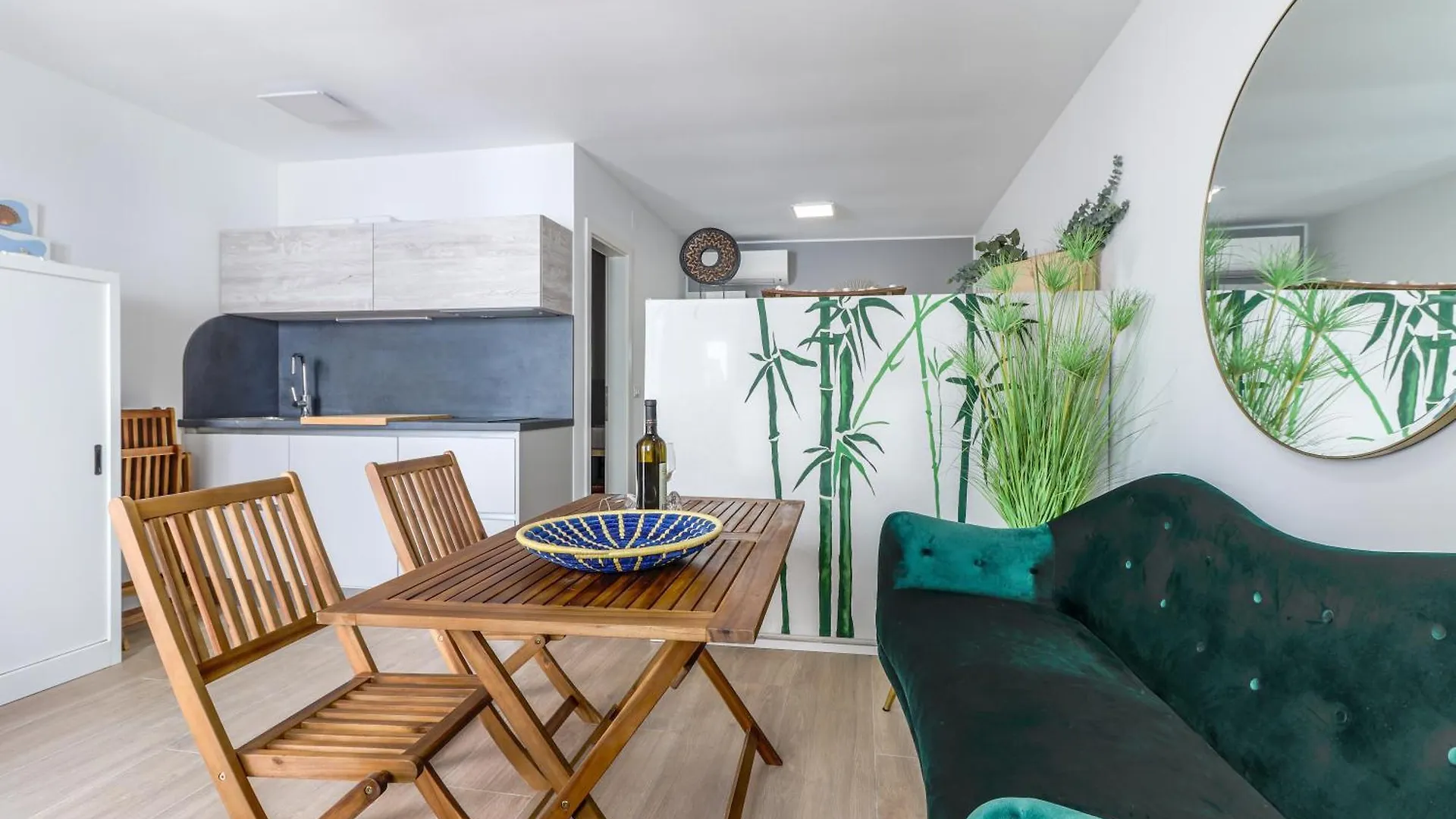 Casanova Apartments - Viewpoint Vrsar Croatia