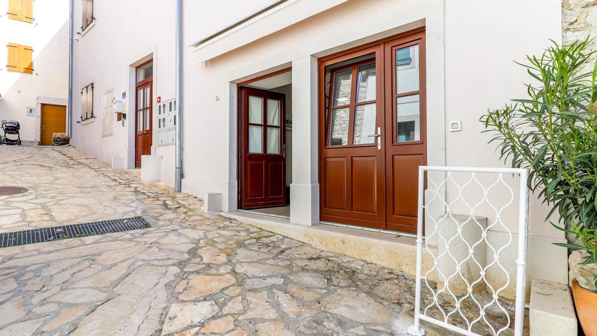 Casanova Apartments - Viewpoint Vrsar